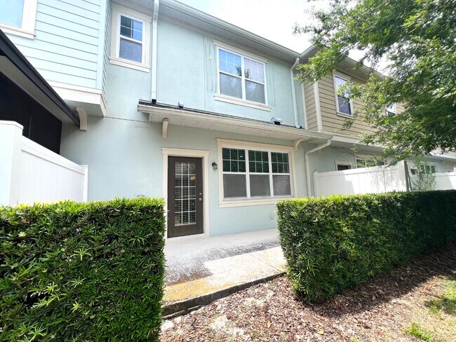 Building Photo - 1043 Taramundi Dr