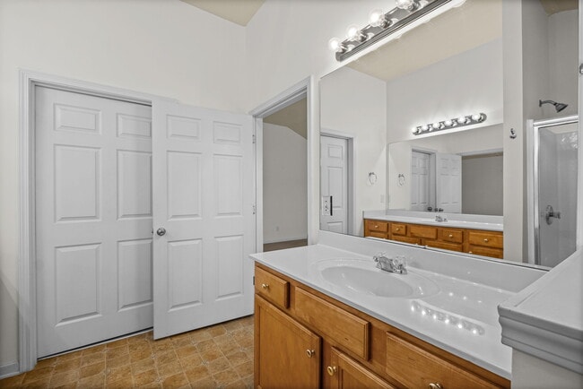 Building Photo - 4919 Magnolia Cottage Way