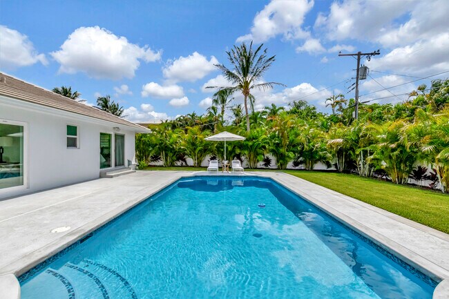 Building Photo - 530 NW 14th St