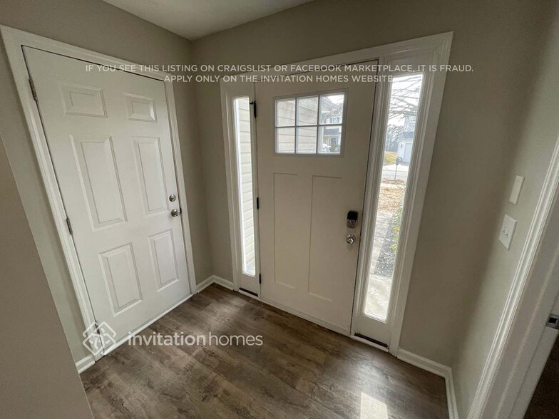 Building Photo - 10324 Covingtonwood Dr