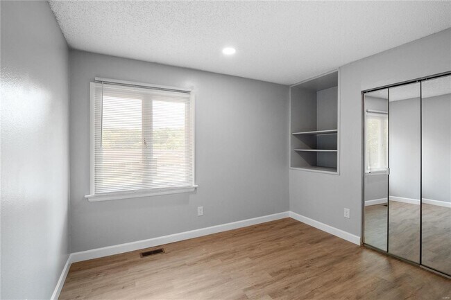 Building Photo - 836 Country Stone Dr