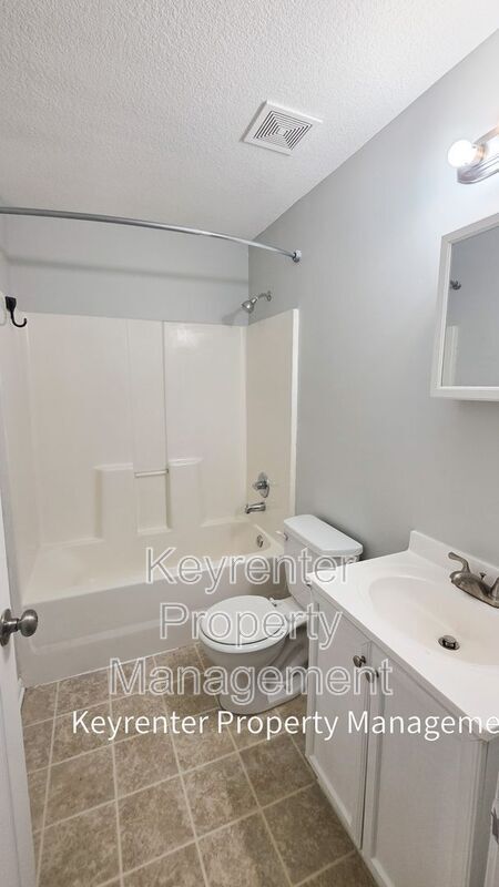 Building Photo - 5200 Olive St