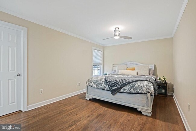 Building Photo - 2918 Glenvale Dr