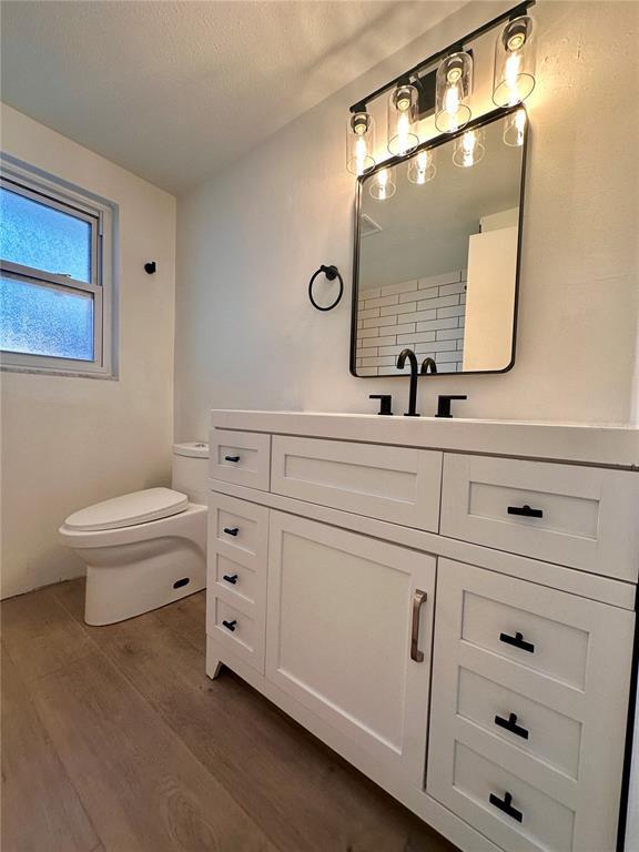 Building Photo - 7521 Bougenville Dr