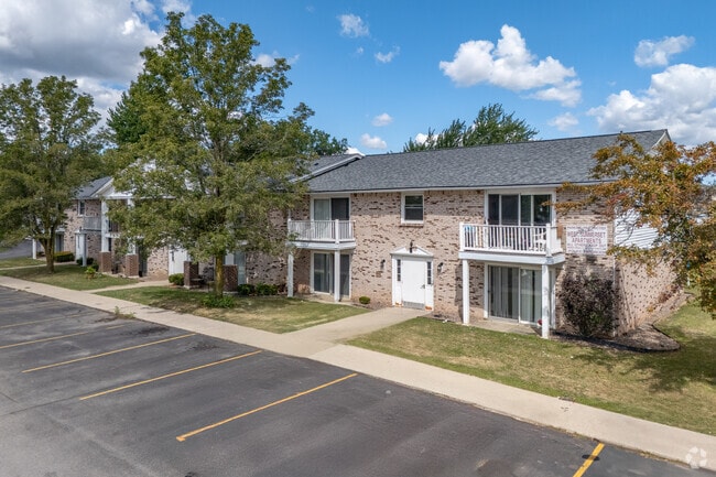 Primary Photo - West Summerset Apartments
