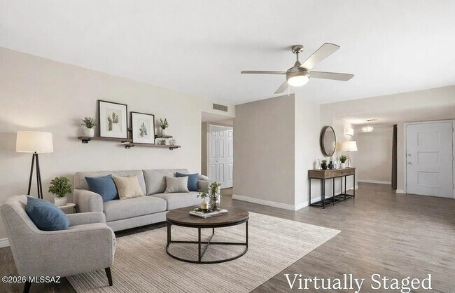 Building Photo - 4526 S Terrace Rd