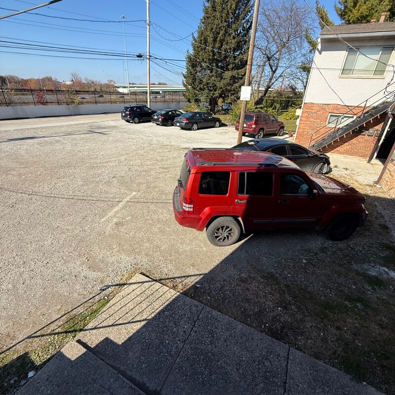 Building Photo - 235 Hamilton Ave