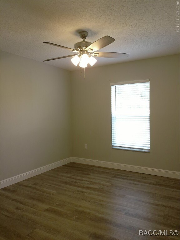 Building Photo - 9252 N Agatha Dr