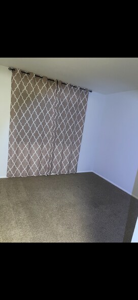 Building Photo - 9950 Topanga Canyon Blvd
