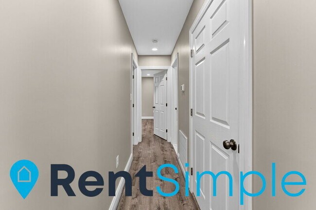 Building Photo - 5541 Sperryville Pike