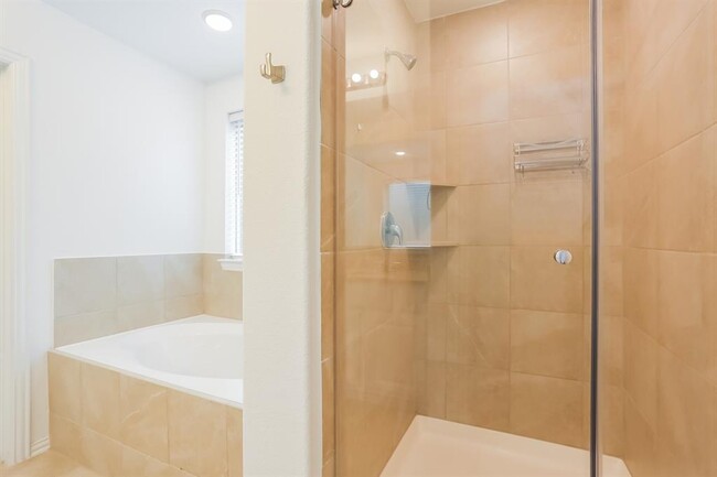 Building Photo - 10539 Dolce Ln