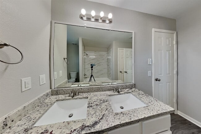 Building Photo - 29415 Legends Stone Dr