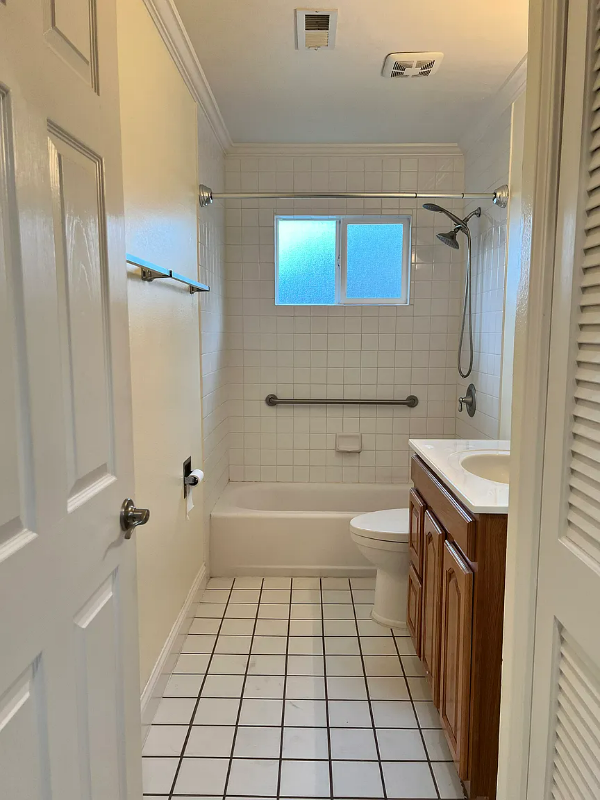 Building Photo - 6522 Maywood Ln