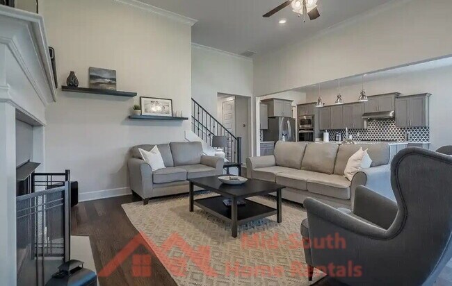 Building Photo - 12577 George Selby Dr