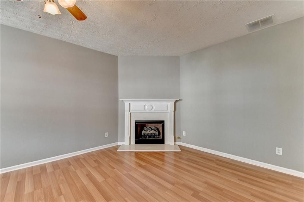 Building Photo - 3067 Kentmere Dr