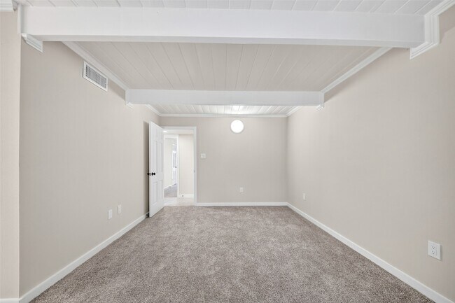 Building Photo - 5328 Brownway St