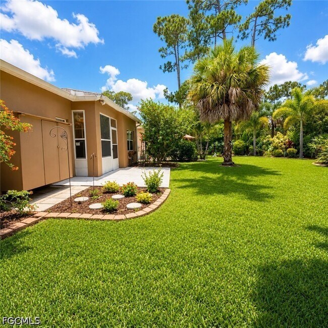 Building Photo - 10716 Blue Bimini Cir