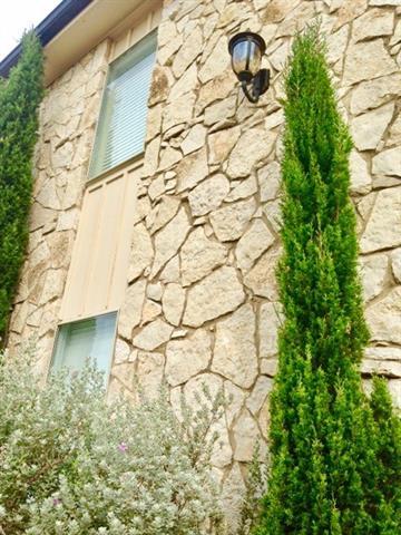 Building Photo - 3812 E Washburn Ave