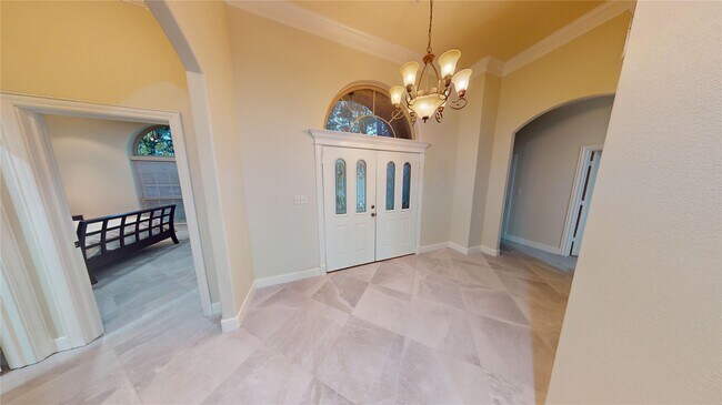 Building Photo - 119 April Waters Dr W