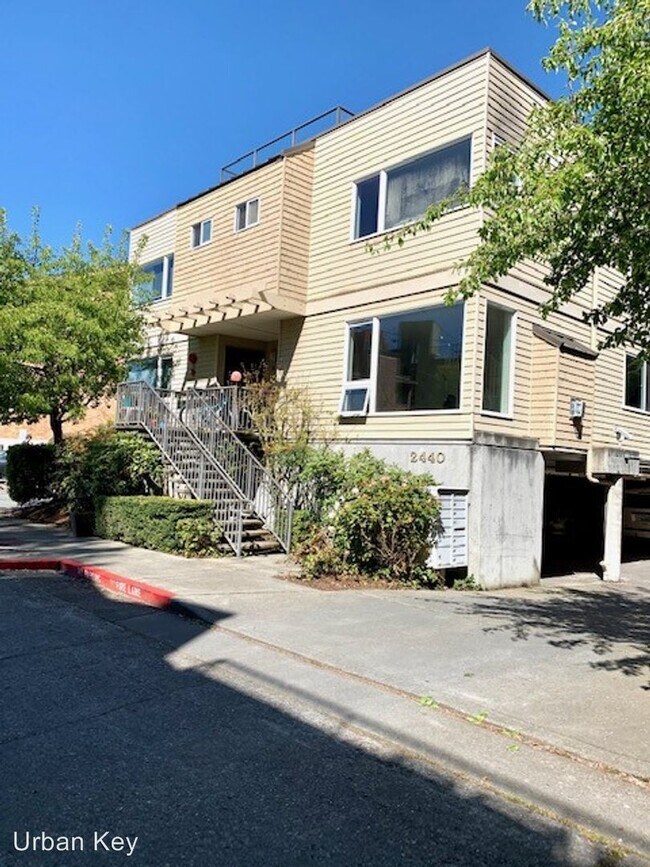 Primary Photo - 2440 54th Pl SW
