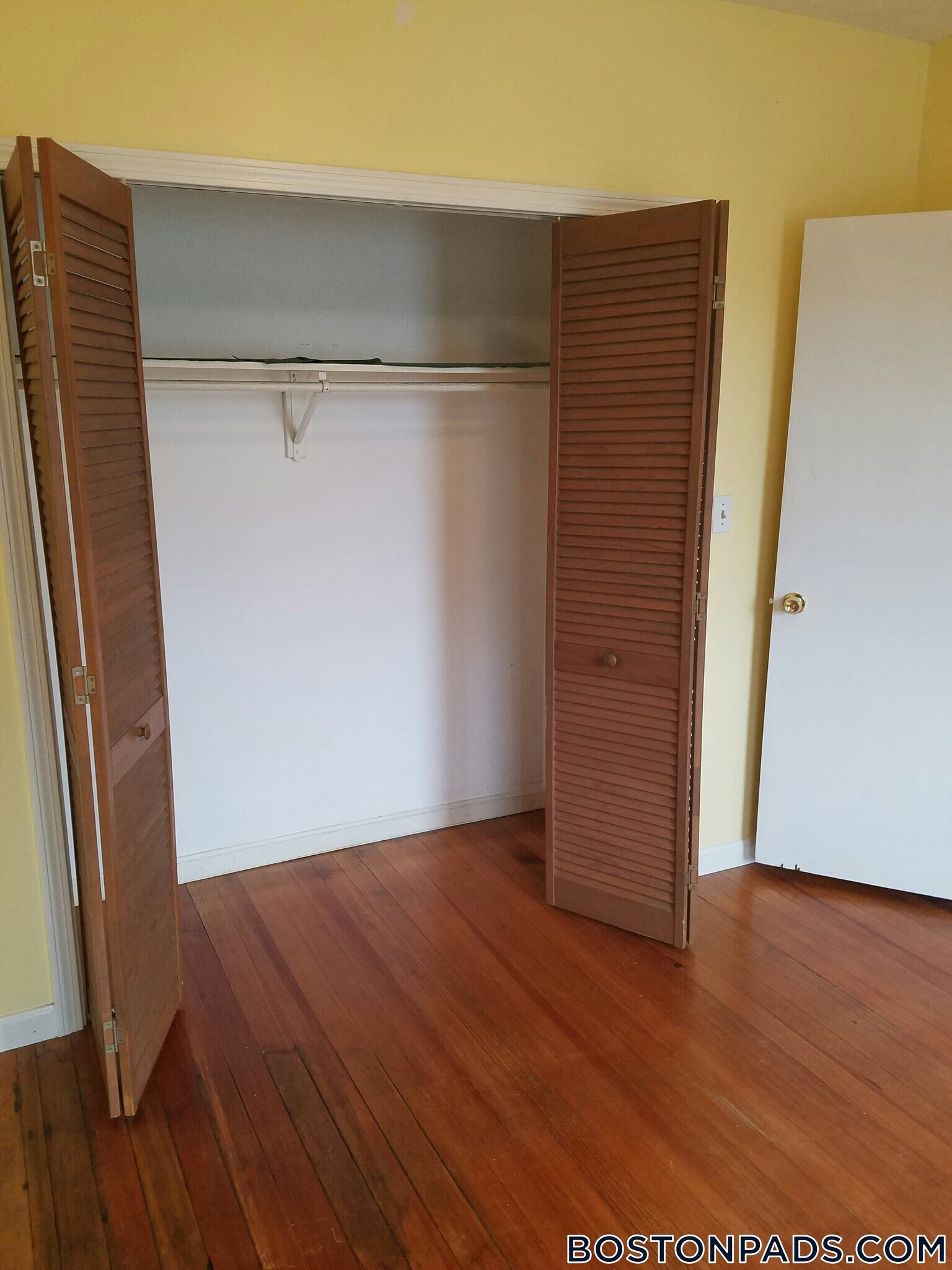 Building Photo - 9 Saybrook St