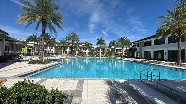 Building Photo - 4636 NW 84th Ave