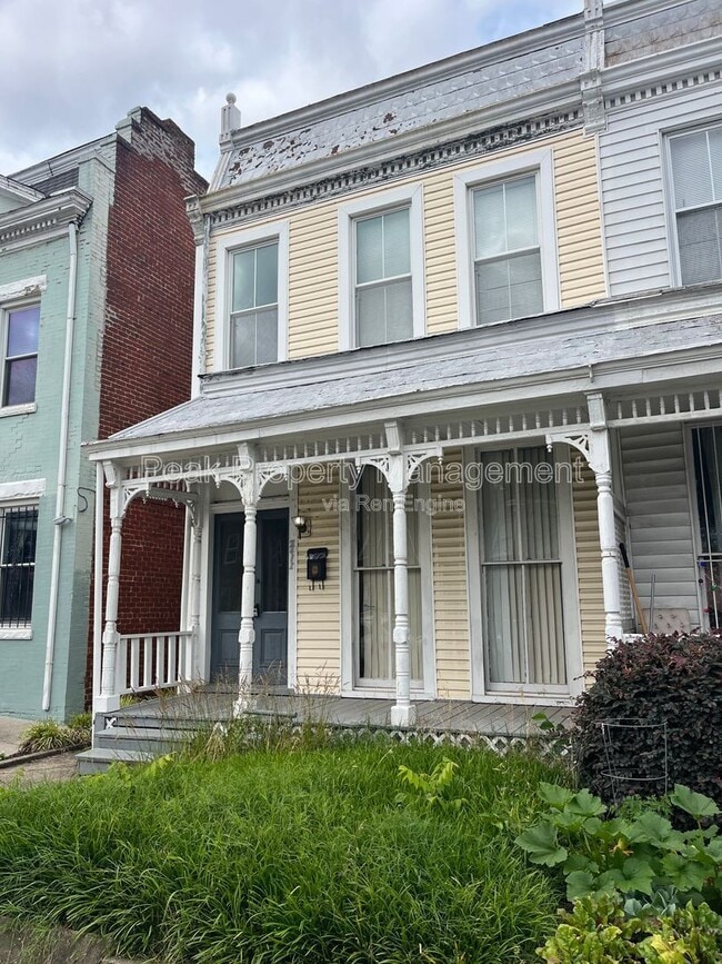 Building Photo - 2412 W Main St