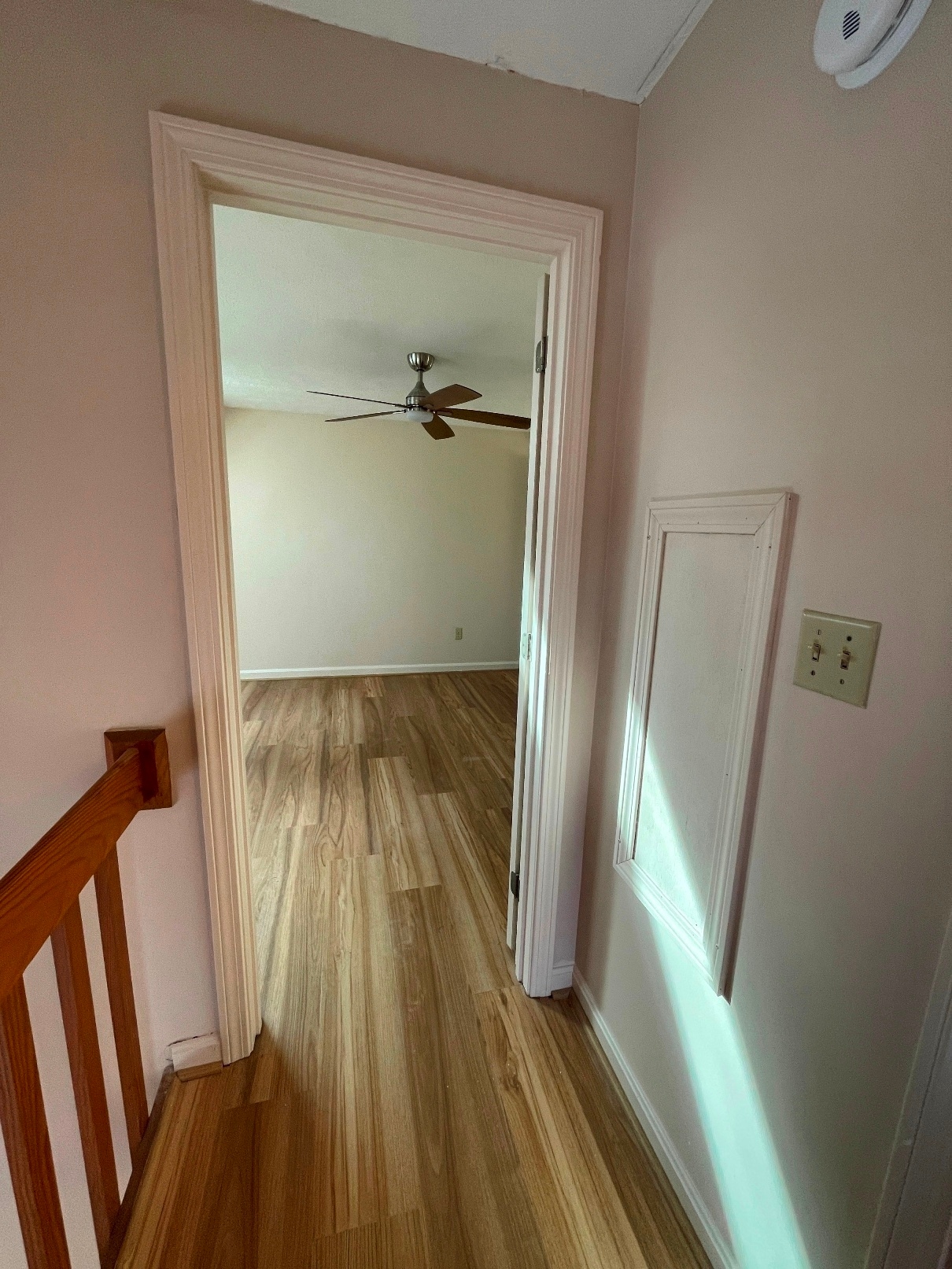 Building Photo - 2 Chickadee Ln