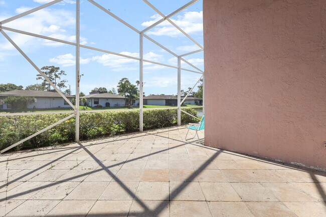 Building Photo - 7835 NW 78th Ave