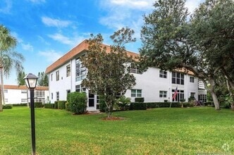 Building Photo - 2950 SE Ocean Blvd