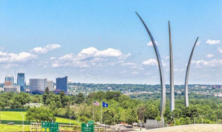 Rooftop Views - 1300 Army Navy Dr