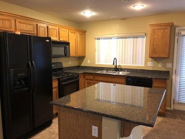 Building Photo - 9475 Fermata Ct