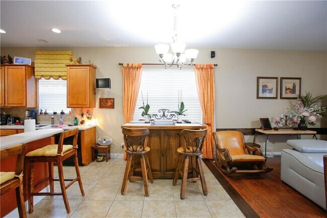Building Photo - 14705 Cableshire Way