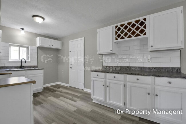 Building Photo - 2316 Ontario St