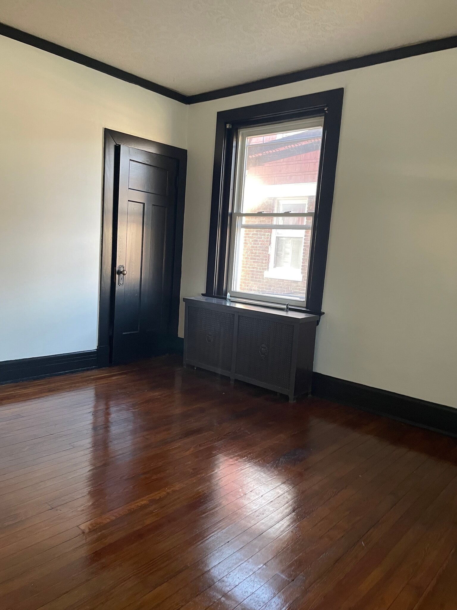 Building Photo - 3421 Trimble Ave