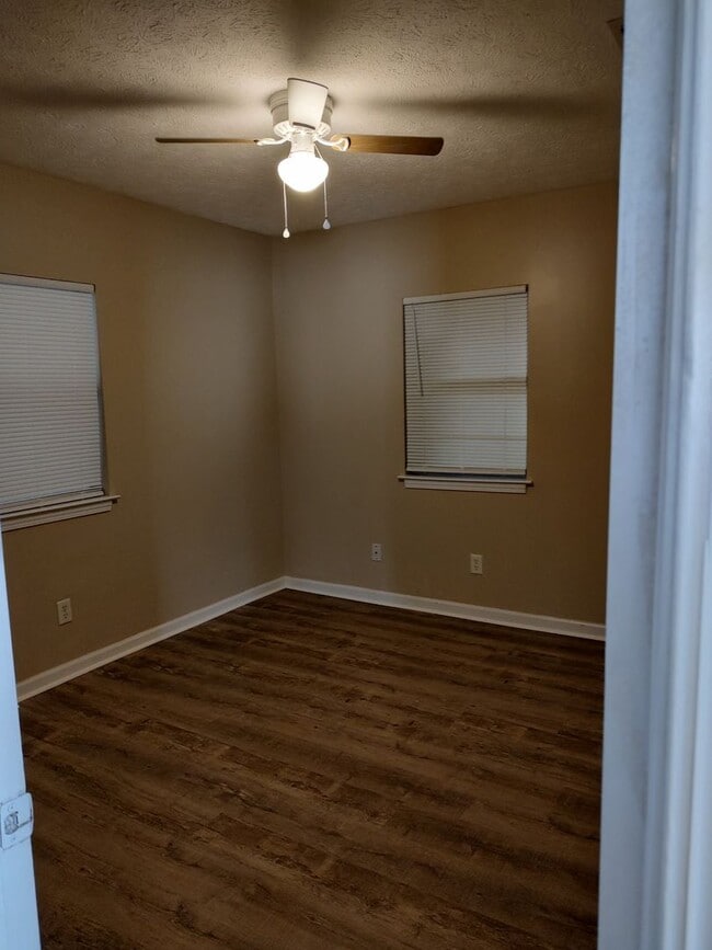 Building Photo - Cozy Retreat in the Heart of PCB! *1/2 Off...