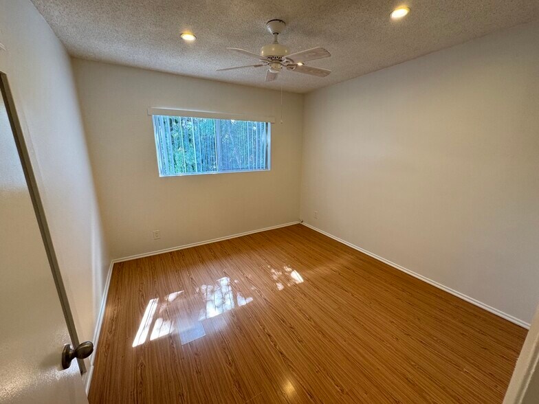 Building Photo - 1152 Ruberta Ave