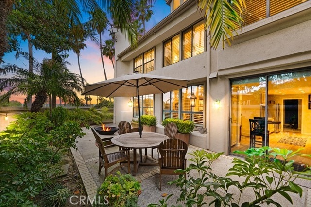 Building Photo - 1 Sea Cove Ln