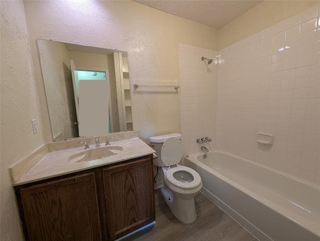 Building Photo - 7400 Rutgers Cir