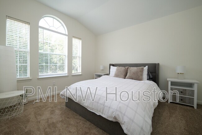 Building Photo - 1203 Lavender Shade Ct