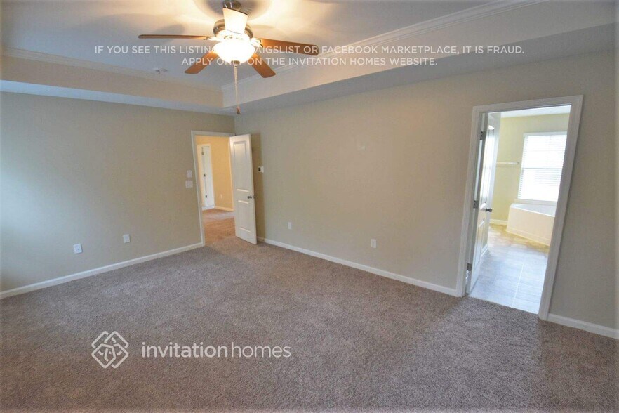 Building Photo - 592 Rock Hill Pkwy