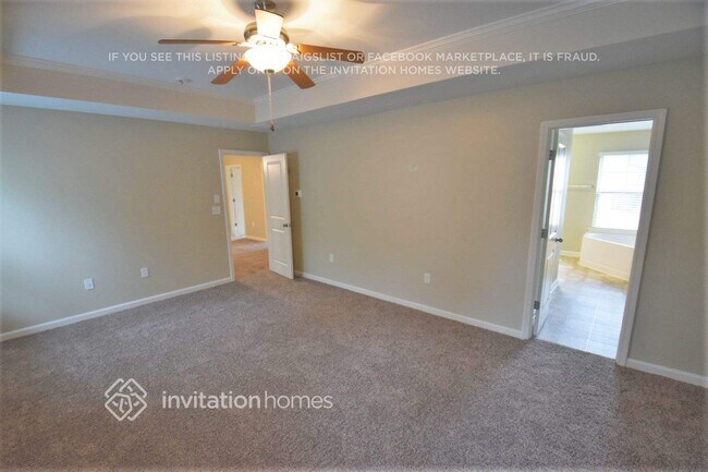 Building Photo - 592 Rock Hill Pkwy