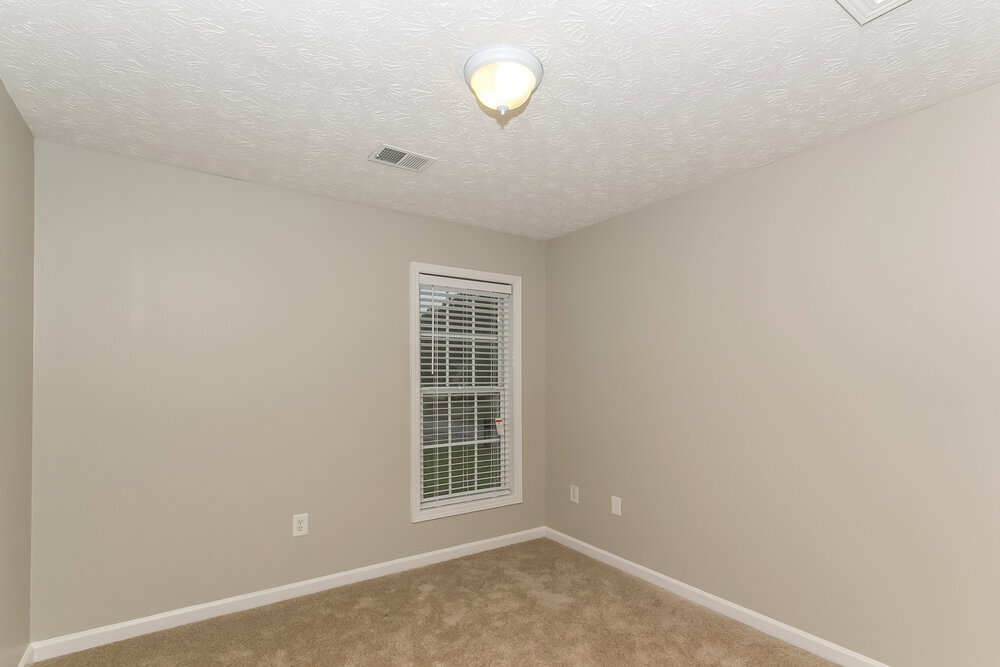 Building Photo - 180 Lake Cove Approach