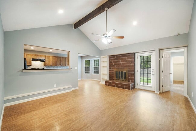 Building Photo - 16336 Edgemere Dr
