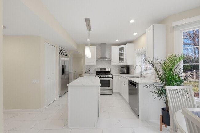 Building Photo - 1107 Popes Creek Cir