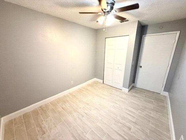 Building Photo - 5228 Cherry Ave