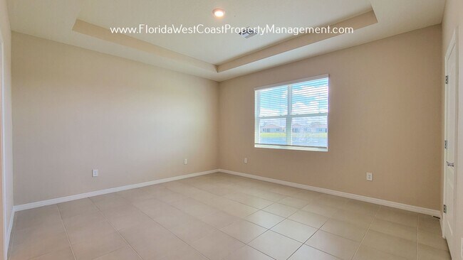 Building Photo - LARGE 3 BEDROOM- 2 BATH LAKEWOOD RANCH HOME FOR RENT! DIRECT LAKE VIEWS! ANNUAL LEASE!