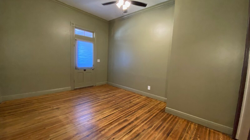 Building Photo - 208 S Trammell St