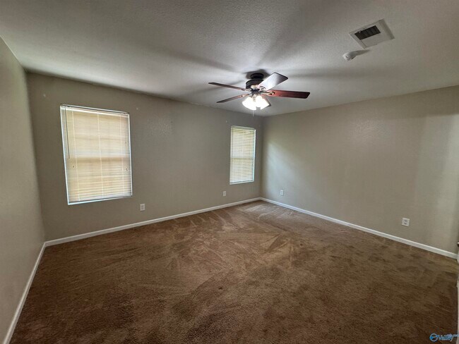 Building Photo - 358 Jasmine Dr