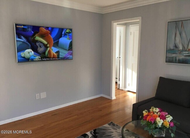 Building Photo - 167 Wyckoff Rd